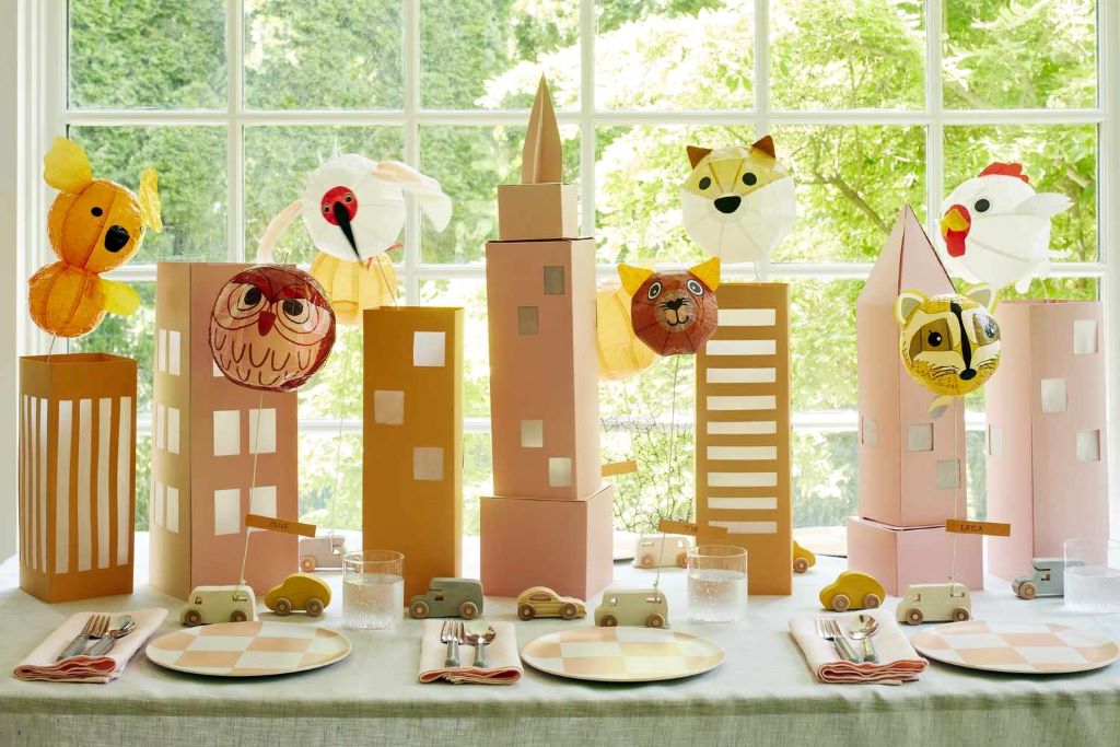 What are the best eco-friendly products for kids' parties?