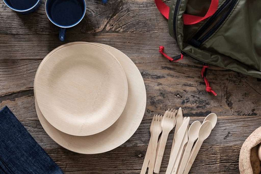 How Long Do Bamboo Fiber Plates Last in Outdoor Use